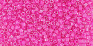 Toho CUBE Seed Beads 4mm AQUA BUBBLE GUM PINK LINED