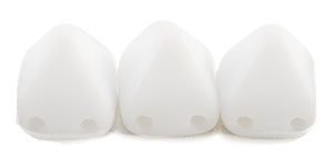 Pyramid 6mm (loose) : Matte - Opaque White