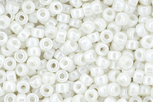 Matubo Seed Bead 6/0 (loose) : Luster - Opaque White