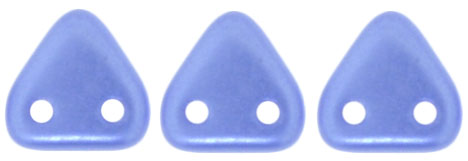 CzechMates Triangle 6mm (loose) : Pearl Coat - Baby Blue