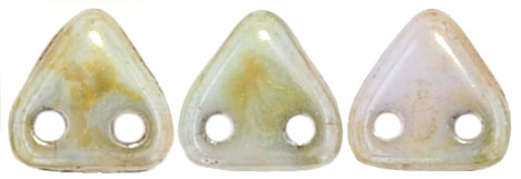 CzechMates Triangle 6mm (loose) : Ultra Luster - Opaque Green