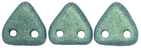 CzechMates Triangle 6mm (loose) : Metallic Suede - Lt Green