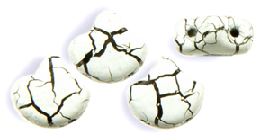 Matubo Ginkgo Leaf Bead 7.5 X 7.5mm (loose) : Ionic White/Jet