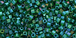 TOHO Cube 2mm : Inside-Color Peridot/Emerald-Lined