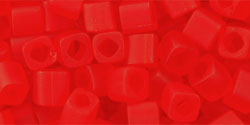 TOHO - Cube 4mm : Transparent-Frosted Siam Ruby