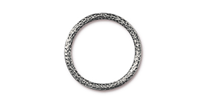 TierraCast : Link - 1.25" Hammertone Ring, Antique Pewter