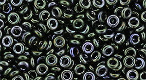 TOHO - Demi Round 8/0 3mm : Metallic Moss