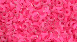 TOHO - Demi Round 8/0 3mm : Inside-Color Matte Crystal/Neon Pink-Lined