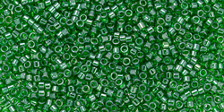 TOHO - Treasure #1 (11/0) : Transparent Grass Green Luster