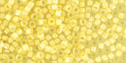 TOHO - Treasure #1 (11/0) : Inside-Color Luster Crystal/Opaque Yellow-Lined